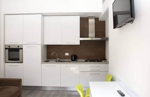 Villaggio degli Sposi House | I had to two-room apartment with private garden, for max 4 people