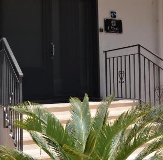 San Filippo del Mela Apartment | I Mori