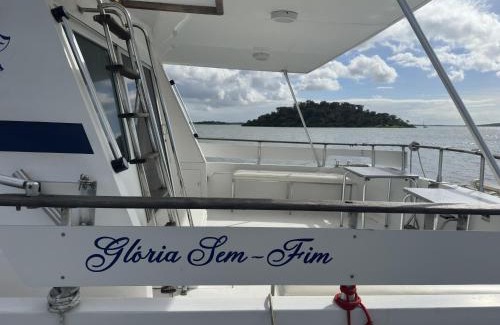 Reguengos de Monsaraz Boat Rental | Iate Glória Sem-fim Monsaraz