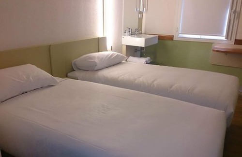 Dandenong Hotel | ibis Budget Dandenong