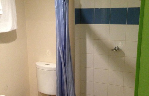 Dandenong Hotel | ibis Budget Dandenong