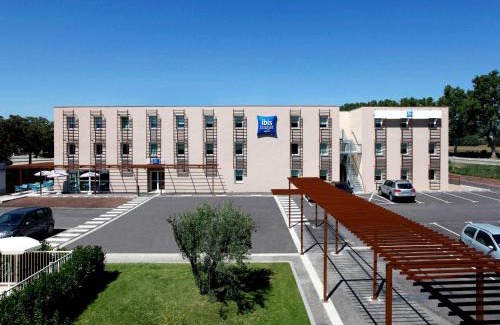 Manosque Hotel | Ibis Budget Manosque Cadarache