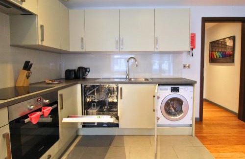 South Richmond Apartment | Ibis House by Viridian Apartments