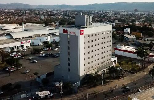 Canelas Hotel | ibis Montes Claros Shopping