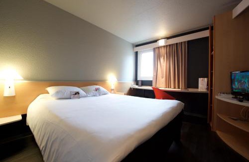 Lons Hotel | ibis Pau Lescar