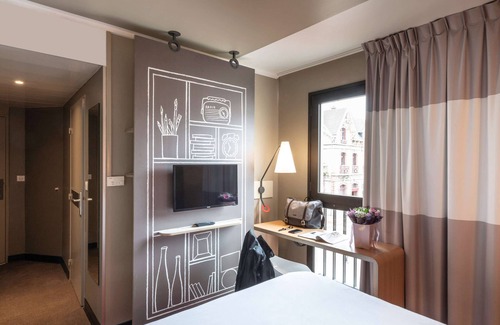 Saint-Gratien Hotel | ibis Saint Gratien