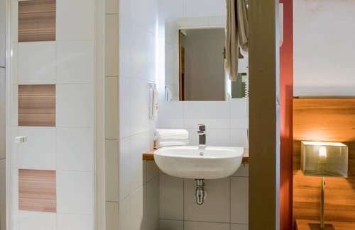 Castres Hotel | ibis Styles Castres