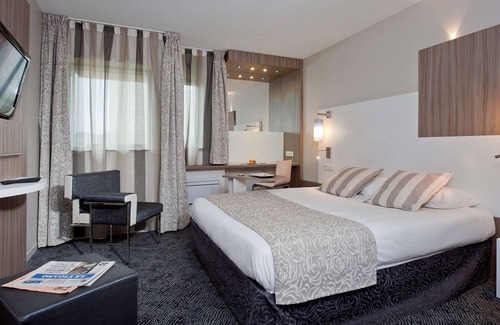 Rubelles Hotel | ibis Styles Melun Hotel