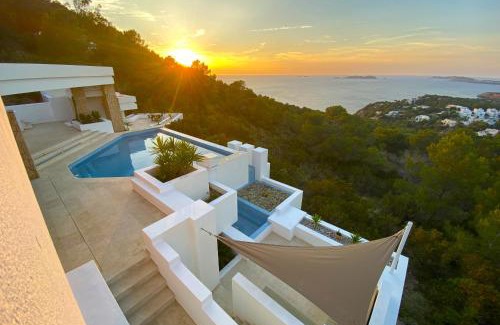 Cala Vadella Villa | Ibiza 7th Heaven Villa