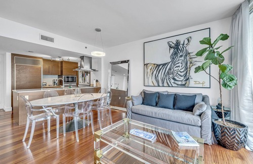Downtown Miami Apartment | Icon Brickell - Sweeping Bay Views - Spa Access