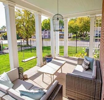 Hastings House | Iconic Historic Home