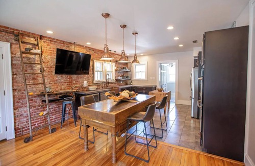 Hastings House | Iconic Historical Home