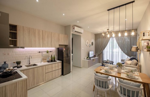 Kampung Sungai Nibong Hotel | Iconic Regency Service Residences - Managed by Iconic Hotel