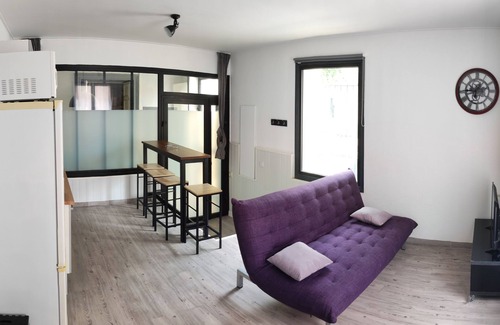 Sauvian Apartment | Idéal Couple et 2 Enfants. bel Appartement a 6 km de la Plage
