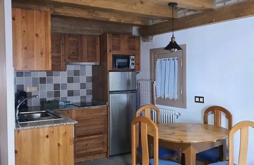 Senegue Apartment | Ideal apartment for a family of 4 near Formigal ski resort Biescas Pyrenees.