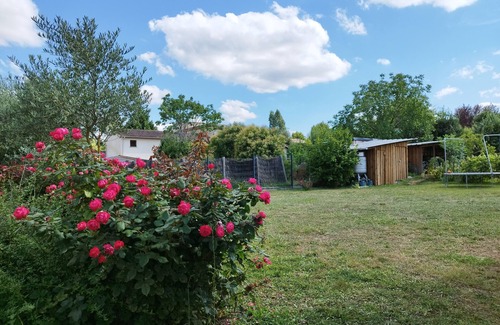 Sainte-Eulalie Apartment | Ideal apartment near Bordeaux and amenities (shopping center, restaurants, cinema)