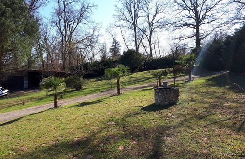 Nerac House | Ideal Getaway by the River – Comfortable House with Nature Activities in Nérac