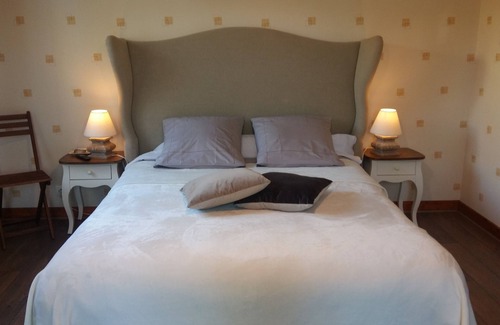 Pessac House | ideally located to visit Bordeaux and its region