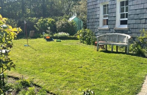 Liverton Cottage | Idyllic 7 acre family home in secluded valley
