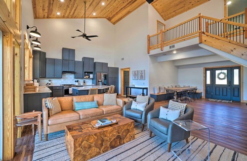 Cotter Cottage | Idyllic Cotter Escape: Steps to White River!