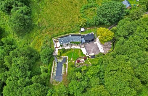 Branscombe House | Idyllic country house & organic swim pond