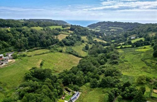 Branscombe House | Idyllic country house & organic swim pond