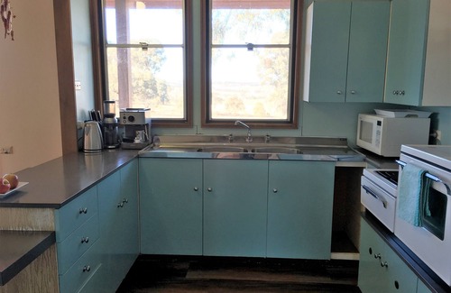 Manildra Other | Idyllic Farm Cottage with Outdoor Bath Under the Stars