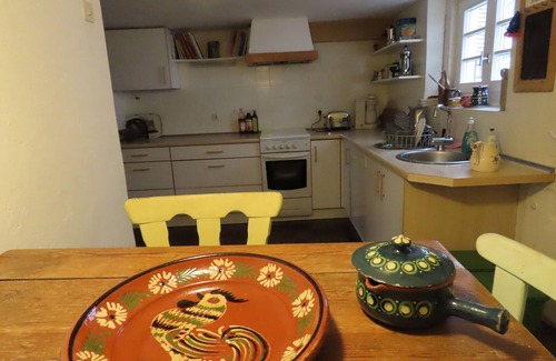 Cleebourg House | Idyllic half-timbered house with a large garden and playground and orchard