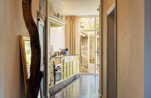 Lanaken House | Idyllic holiday home by the Meuse