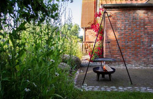 Kloster Tempzin House | Idyllisches Landhaus, Garten & Kamin, für Paare