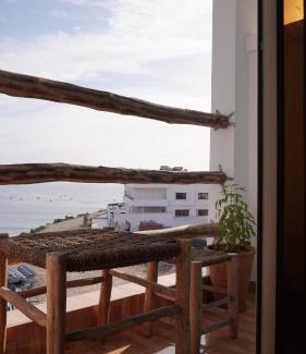 Imsouane Bed & Breakfast | IGGYBAY Dorms