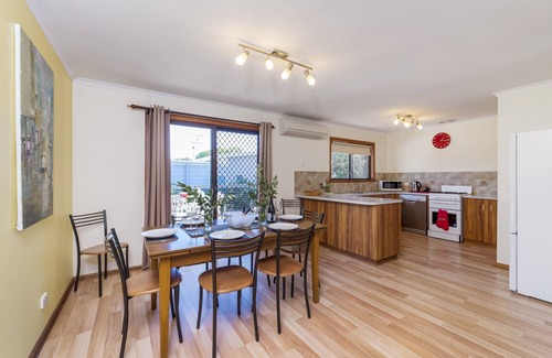 Port Elliot House | Ikumi - Port Elliot Beach House