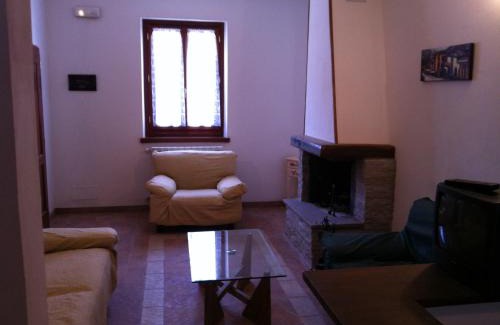 Castello House | Il Castelletto