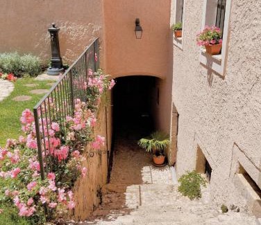 Vicalvi House | Il Falconiere