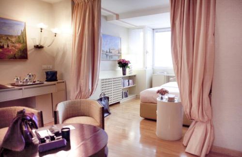 Verona City Centre Apartment | Il Garofano Rosa