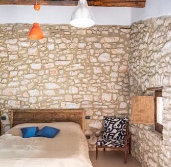 Alatri House | Il giardino dei mandorli Agriturismo