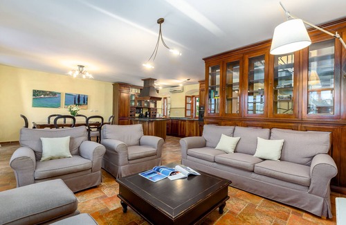Volosko House | Il Palazzo - The Ultimate Historic Waterfront Luxury Accommodation