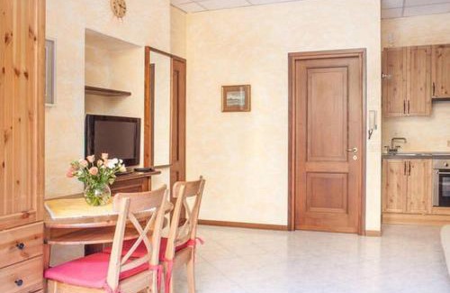 Bellano Apartment | Il Pontile - Historic Center by villavistalago Bellano