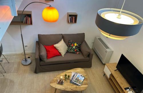 Zona XVIII Capannelle Apartment | Il Rifugio Moderno next to Metro Anagnina, Free Parking and Wifi