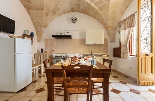 Maruggio House | Il Vicoletto by BarbarHouse