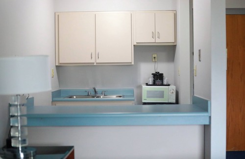 Rantoul Hotel | Illini Inn & Suites Hotel - Rantoul/Gifford/Champaign/Urbana