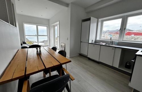 Ilulissat Apartment | Ilulissat Stay - Seaview Apartment