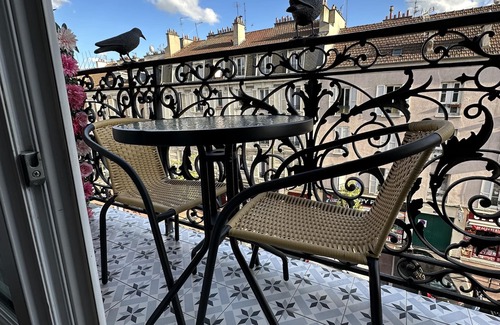 Villeneuve-Saint-Georges Apartment | Imani - Spacious, chic apartment 15mins from Orly airport