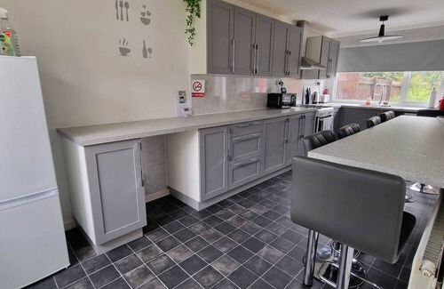 Little Hay House | Immaculate 3 bedroom house in Fordbridge