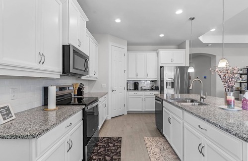 Mariner House | Immaculate 3-bedroom house in serene Cape Coral
