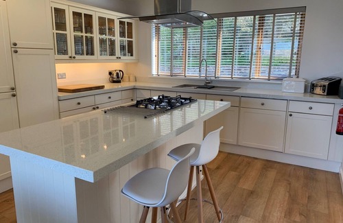 Trevone House | Immaculate Individual Contemporary House overlooking Trevone Bay