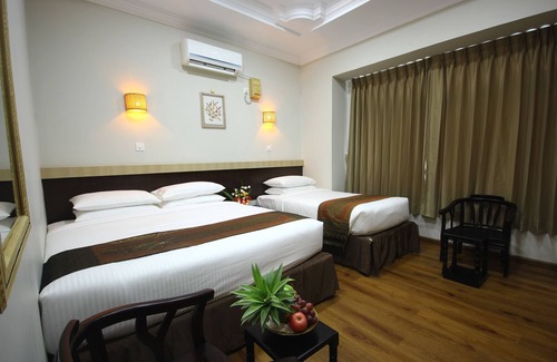 Nyaungshwe Hotel | Immana Grand Inle Hotel