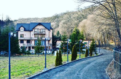 Vladeni House | Imperial Resort
