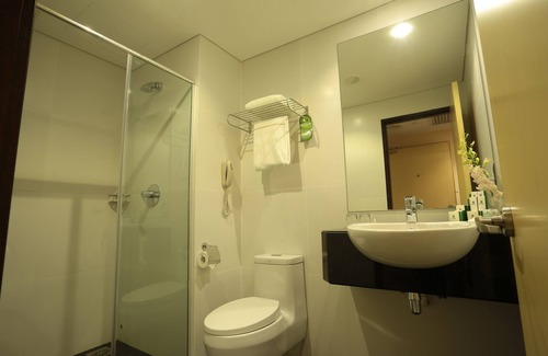 Kampung Surabaya Hotel | Imperial Riverbank Hotel Kuching