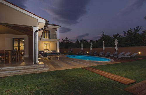 Bibici House | In a small village near the medieval Svetvincenat is placed this beautiful vacation home.